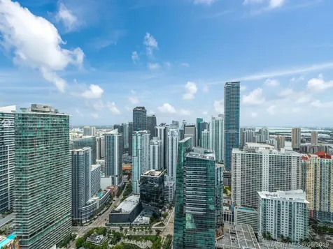 1425 Brickell Avenue Miami FL 33131