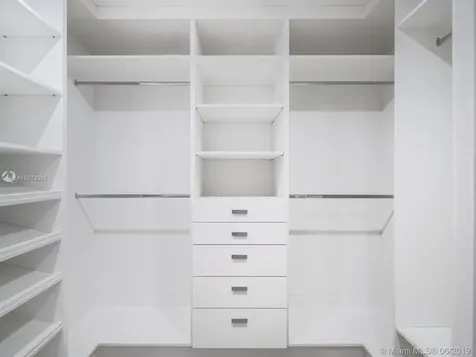 1425 Brickell Avenue Miami FL 33131