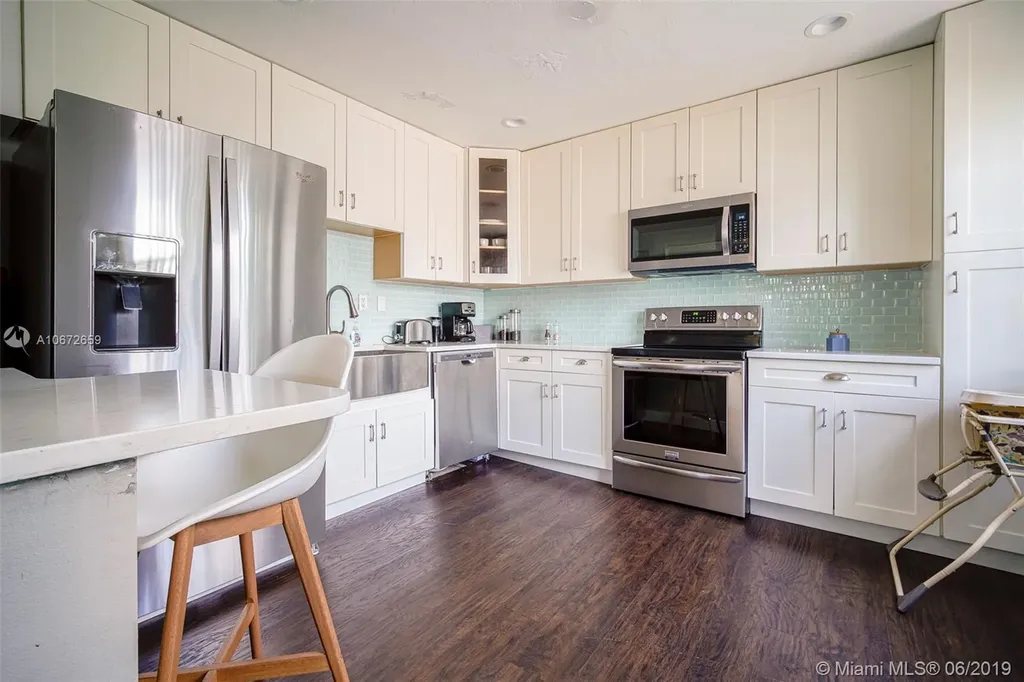 918 S 29th Avenue Hollywood FL 33020