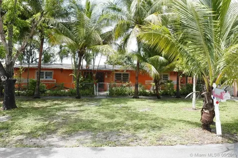 7271 SW 2nd Street Miami FL 33144