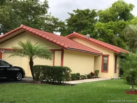 1702 NW 93rd Terrace Coral Springs FL 33071