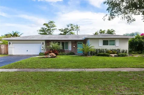 5490 SW 8th Street Plantation FL 33317
