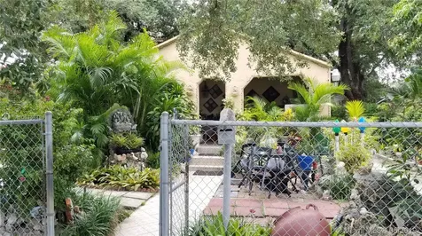2780 NW 31st Street Miami FL 33142