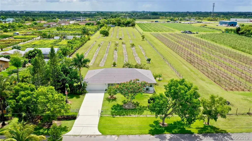 22525 SW 179th Avenue Miami FL 33170