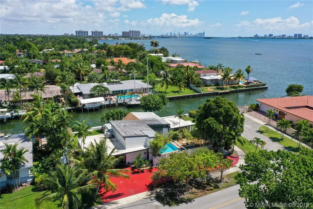 1211 NE 86th Street Miami FL 33138