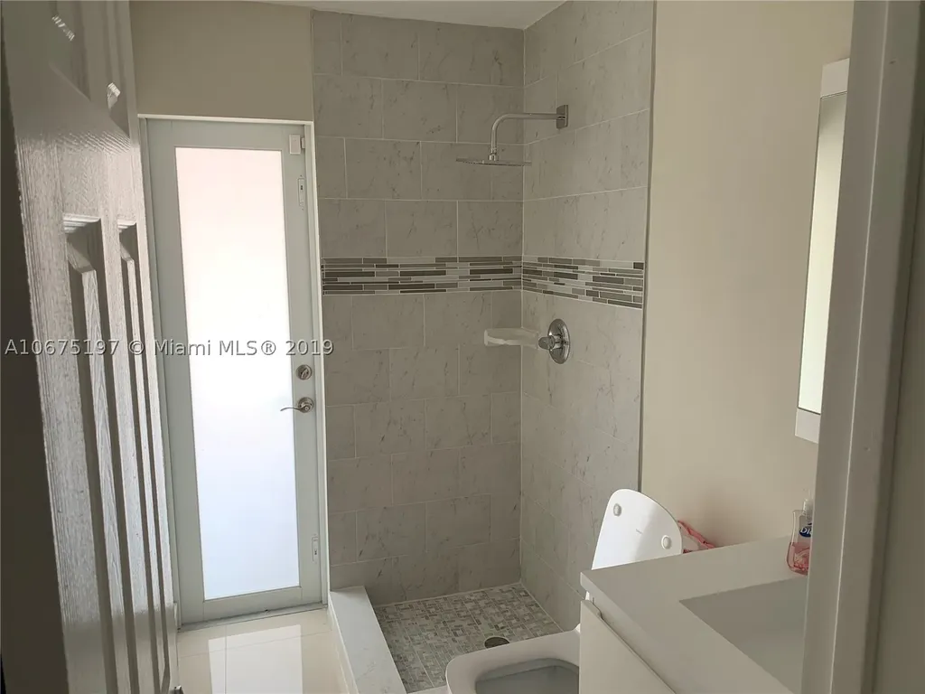 41 SW 135th Avenue Miami FL 33184