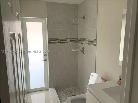 41 SW 135th Avenue Miami FL 33184