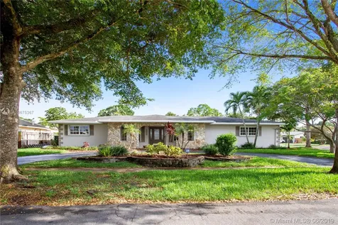 5780 SW 8th Court Plantation FL 33317
