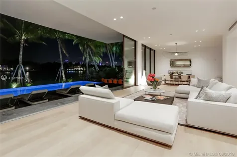 38 S Hibiscus Drive Miami Beach FL 33139