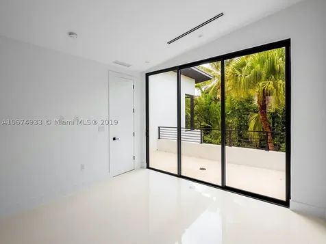 2475 Lincoln Avenue Miami FL 33133
