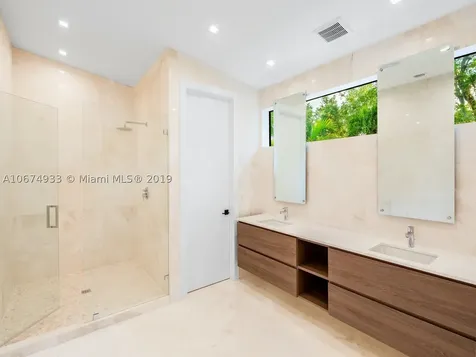 2475 Lincoln Avenue Miami FL 33133