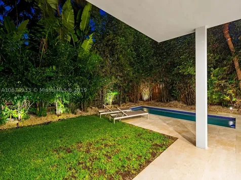 2475 Lincoln Avenue Miami FL 33133