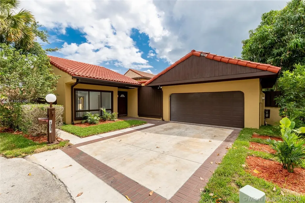 1035 NE 203rd Terrace Miami FL 33179