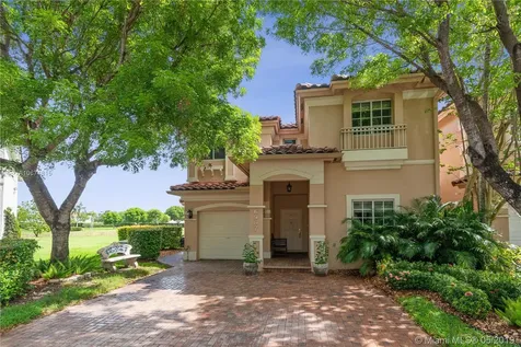 6987 NW 109th Avenue Doral FL 33178