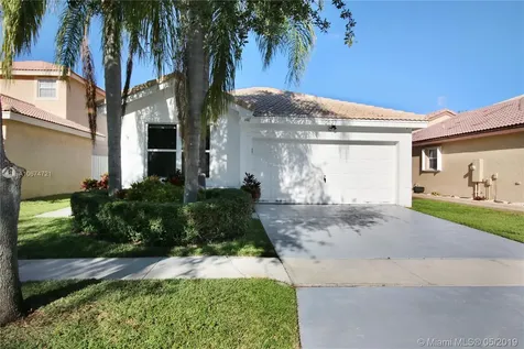2527 SW 177th Avenue Miramar FL 33029