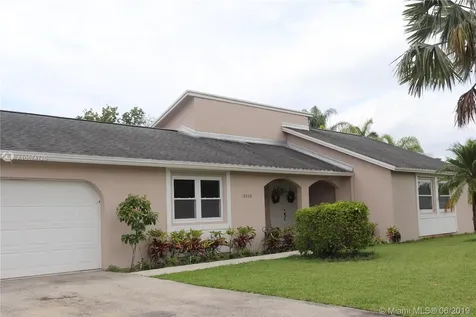 16600 SW 277th Street Homestead FL 33031