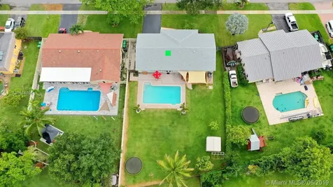 5315 SW 87th Avenue Cooper City FL 33328