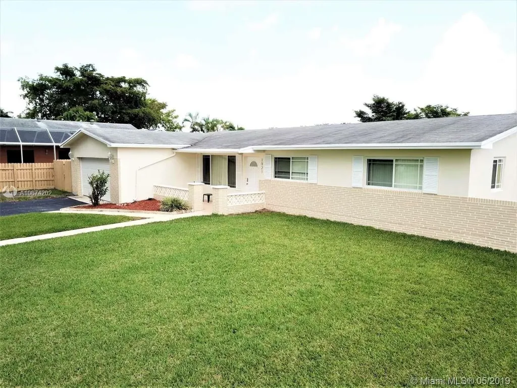 1921 NW 107th Avenue Pembroke Pines FL 33026