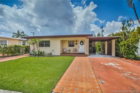 6440 SW 39th Terrace Miami FL 33155
