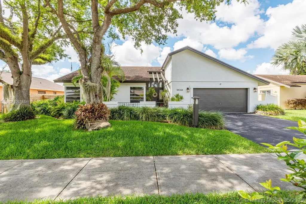 14044 SW 107th Terrace Miami FL 33186