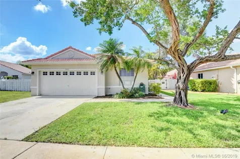 1010 NW 190th Avenue Pembroke Pines FL 33029