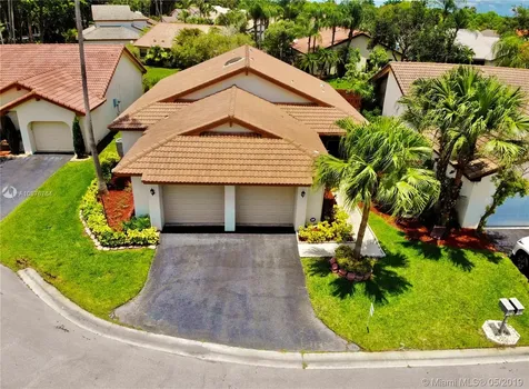 2200 Charleston Weston FL 33326