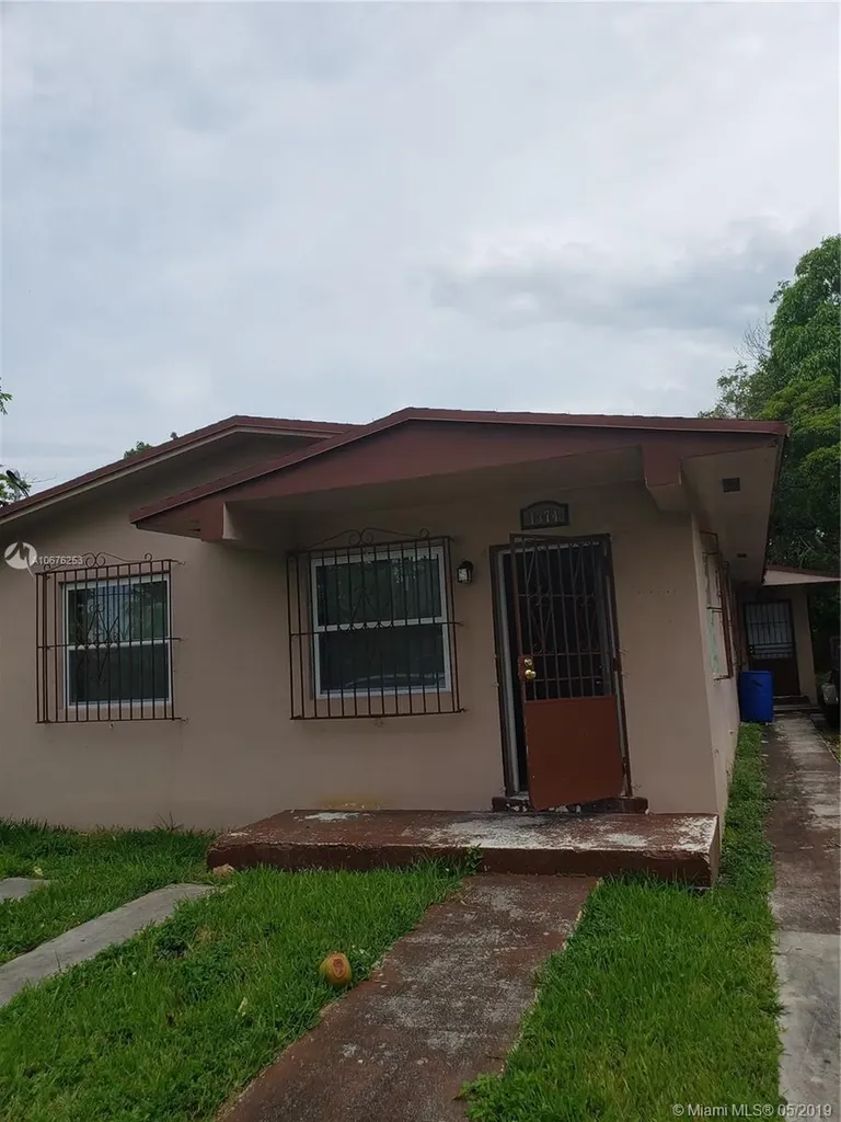 1374 NW 34th Street Miami FL 33142