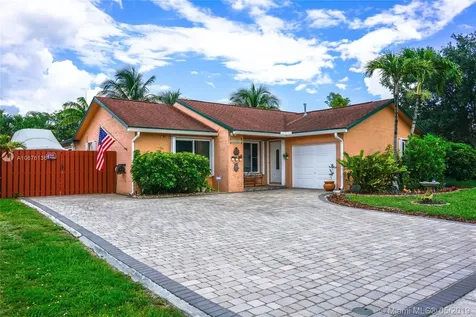 11831 NW 35th Street Sunrise FL 33323