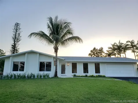 12522 SW 107th Court Miami FL 33176