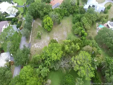 6250 SW 98th Street Pinecrest FL 33156