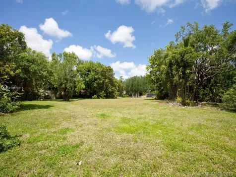 6250 SW 98th Street Pinecrest FL 33156
