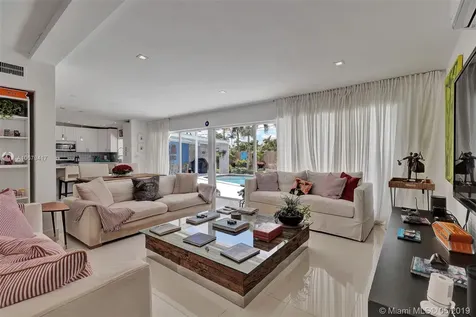 18530 NE 20th Court North Miami Beach FL 33179