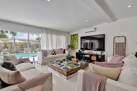 18530 NE 20th Court North Miami Beach FL 33179