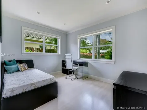 2224 NE 15th Terrace Wilton Manors FL 33305