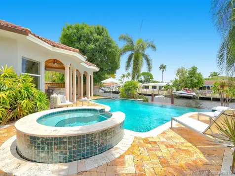 2224 NE 15th Terrace Wilton Manors FL 33305