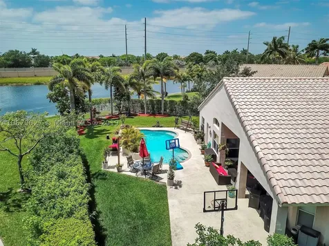 1595 SW 191st Avenue Pembroke Pines FL 33029
