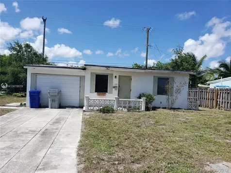305 NE 8th Court Pompano Beach FL 33060