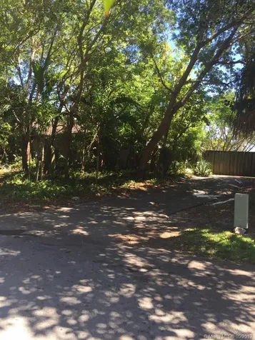 8840 SW 181st Terrace Palmetto Bay FL 33157