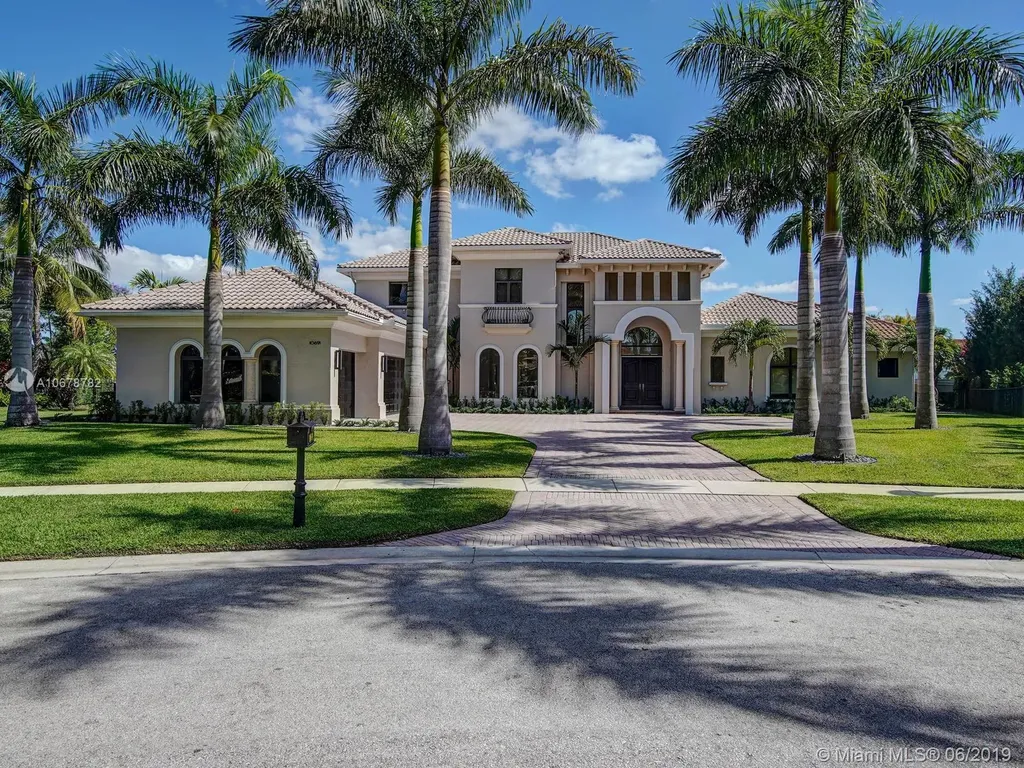 10691 Hawks Vista Street Plantation FL 33324