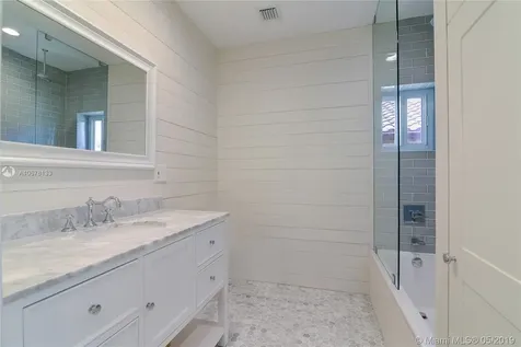 4460 N Jefferson Avenue Miami Beach FL 33140