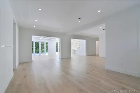4460 N Jefferson Avenue Miami Beach FL 33140