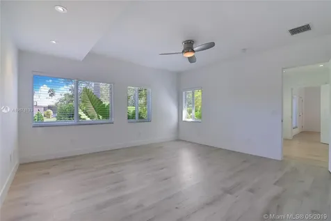 4460 N Jefferson Avenue Miami Beach FL 33140