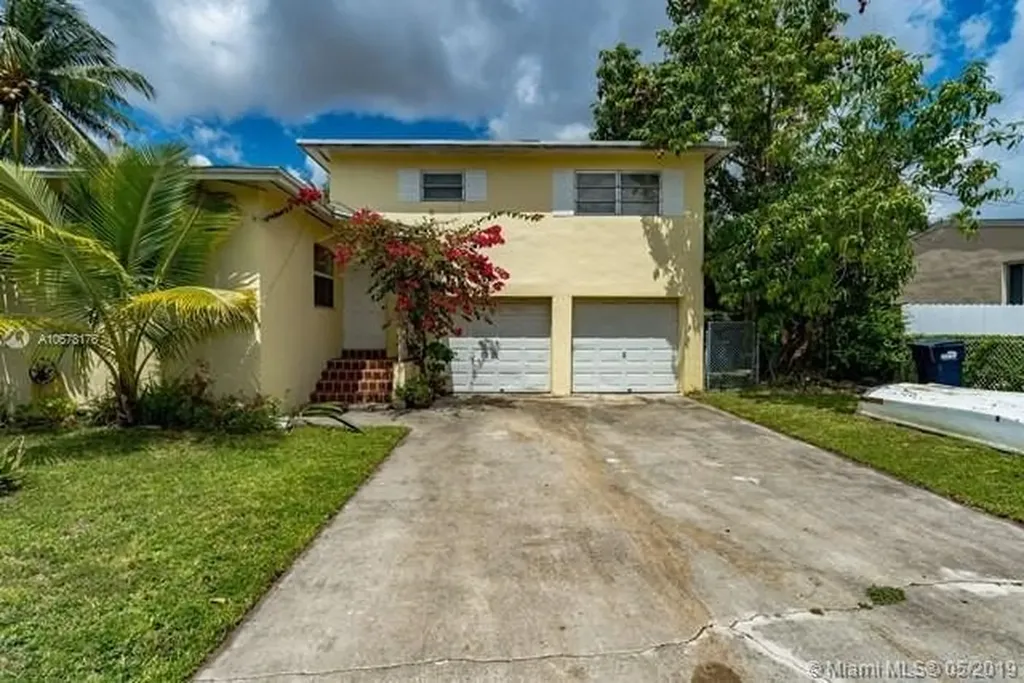 1740 SW 83rd Court Miami FL 33155