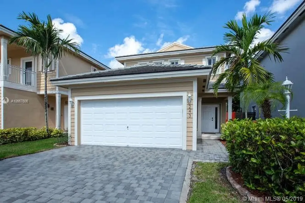 243 SE 31st Terrace Homestead FL 33033