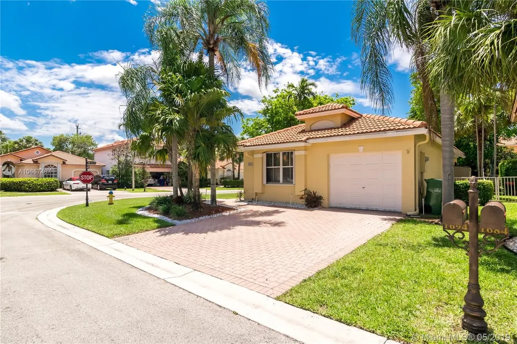 1694 SW 158th Terrace Pembroke Pines FL 33027