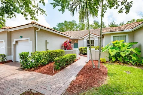 2320 E Aragon Boulevard #2 Sunrise FL 33313
