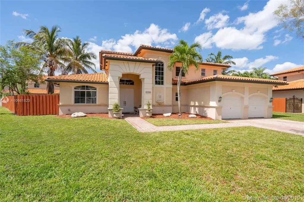 8133 NW 161st Terrace Miami Lakes FL 33016