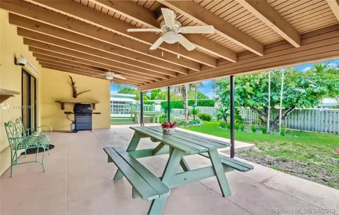 1138 Dove Avenue Miami Springs FL 33166
