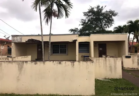 6329 SW 23rd Street Miami FL 33155
