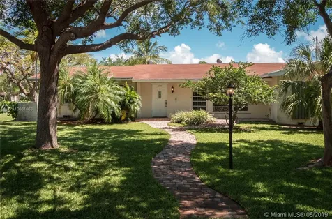 8525 SW 176th Street Palmetto Bay FL 33157